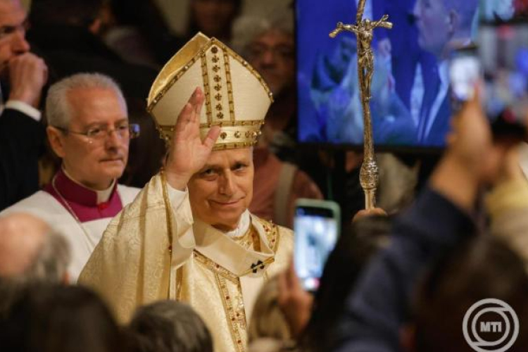 XIV. Leó: Jézus megtisztítja az emberről alkotott képünket, és megtanít bennünket szeretni